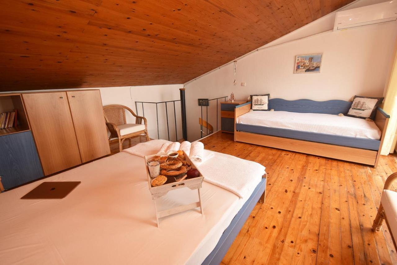 Olia Sea View Shared Pool Villa, Néa Fókaia Extérieur photo